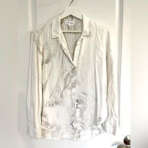 - Bella Dahl button down. Excellent condition. Worn once.